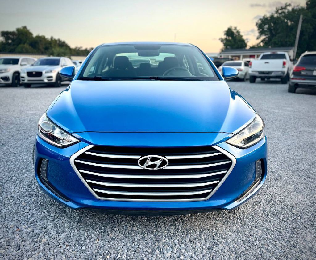 2017 Hyundai Elantra Image 6