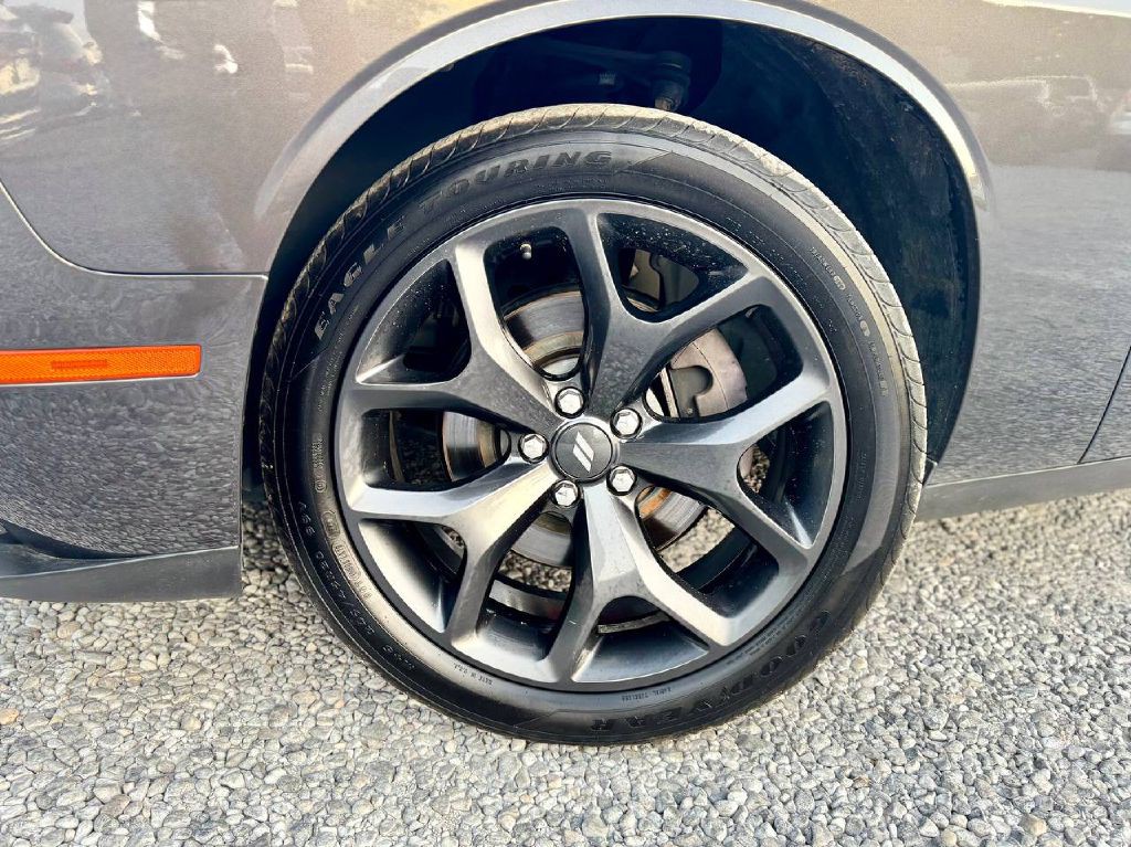 2020 Dodge Challenger Image 7
