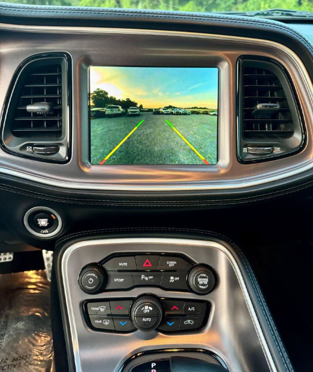 2020 Dodge Challenger Image 16