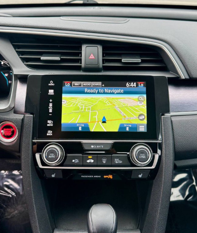 2016 Honda Civic Image 17