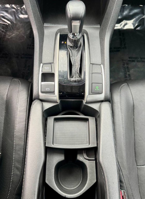 2016 Honda Civic Image 18