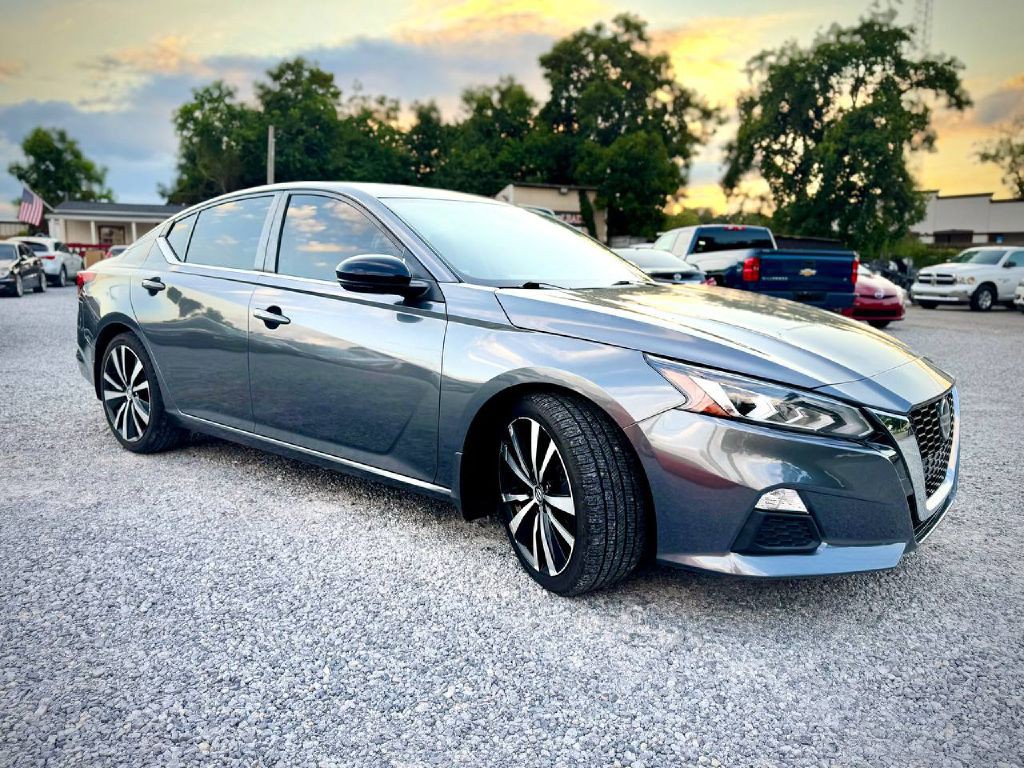 2020 Nissan Altima Image 5