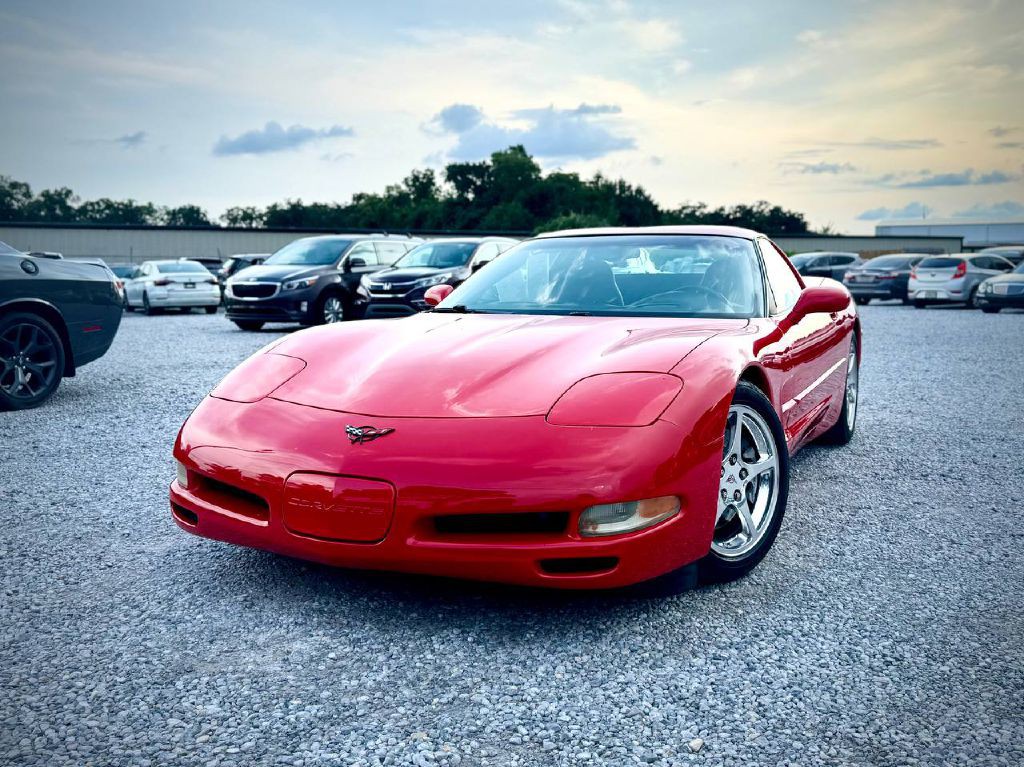 2004 Chevrolet Corvette Image 1