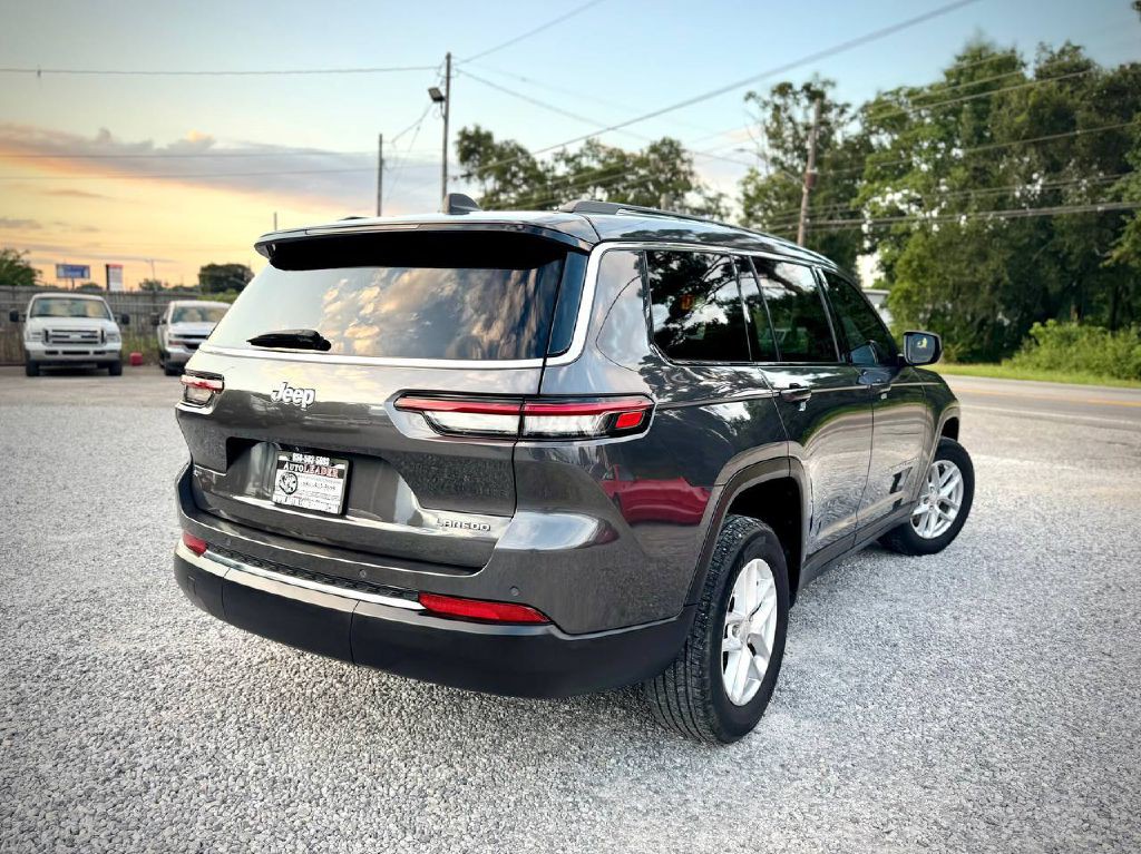 2022 Jeep Grand Cherokee Image 4