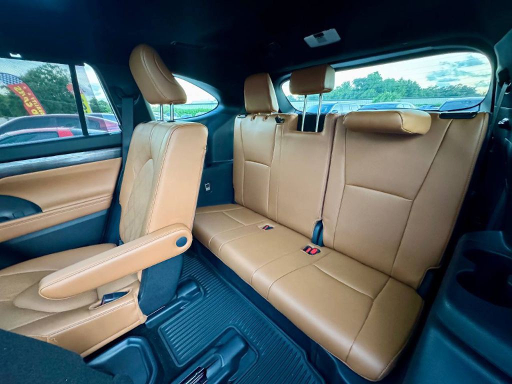 2024 Toyota Highlander Image 12