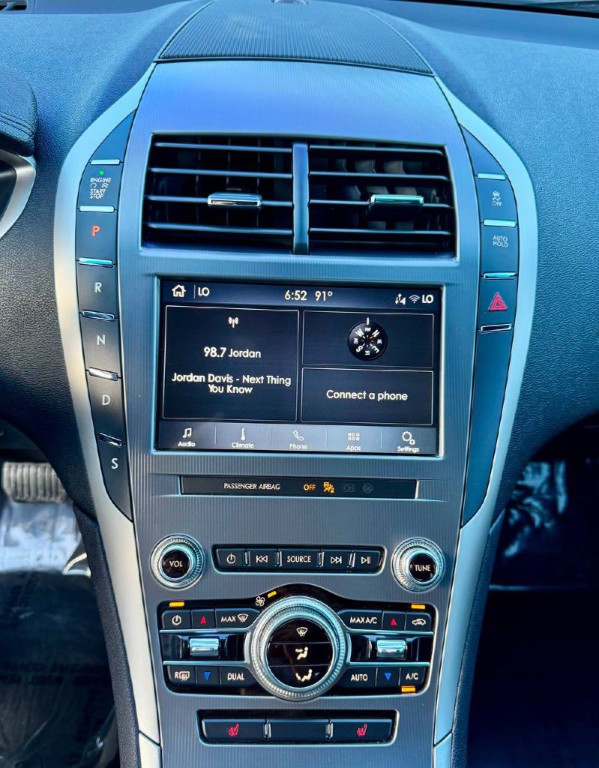 2020 Lincoln MKZ Image 15