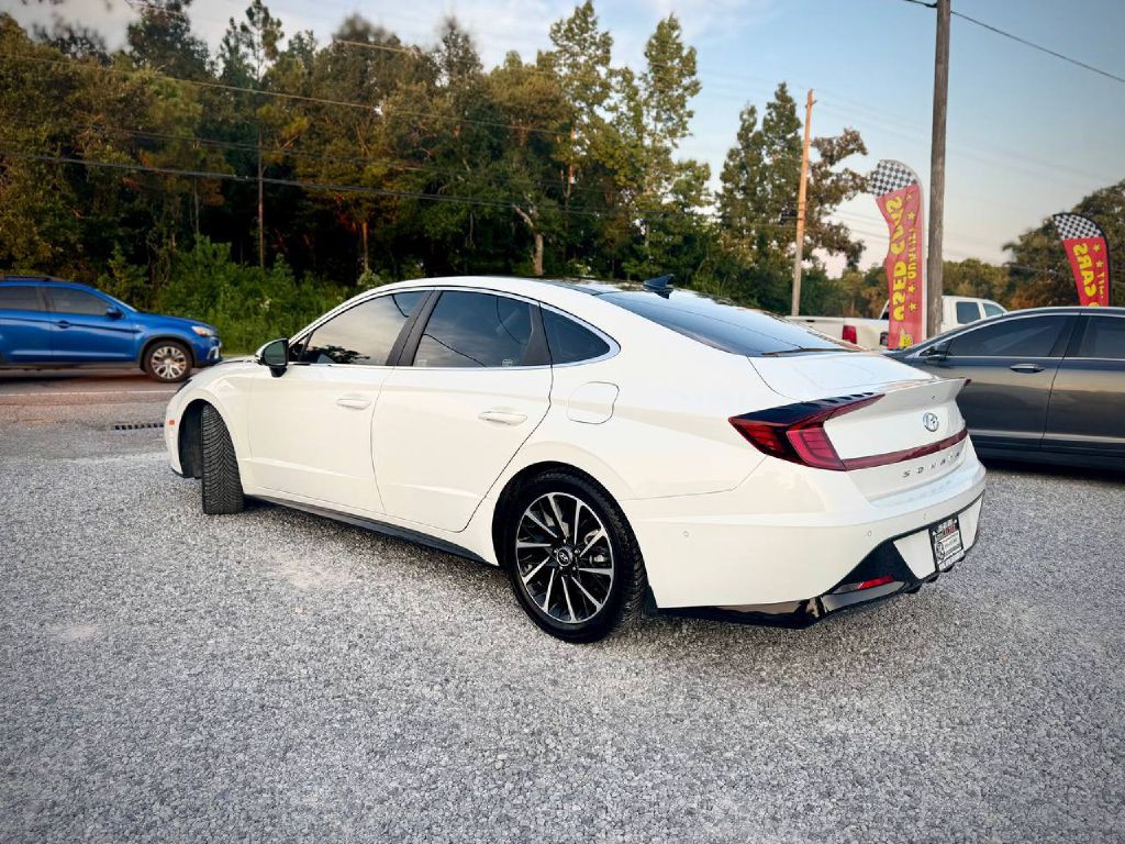 2021 Hyundai Sonata Image 2