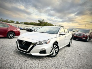 Image for 2020 Nissan Altima S ID: 6803744