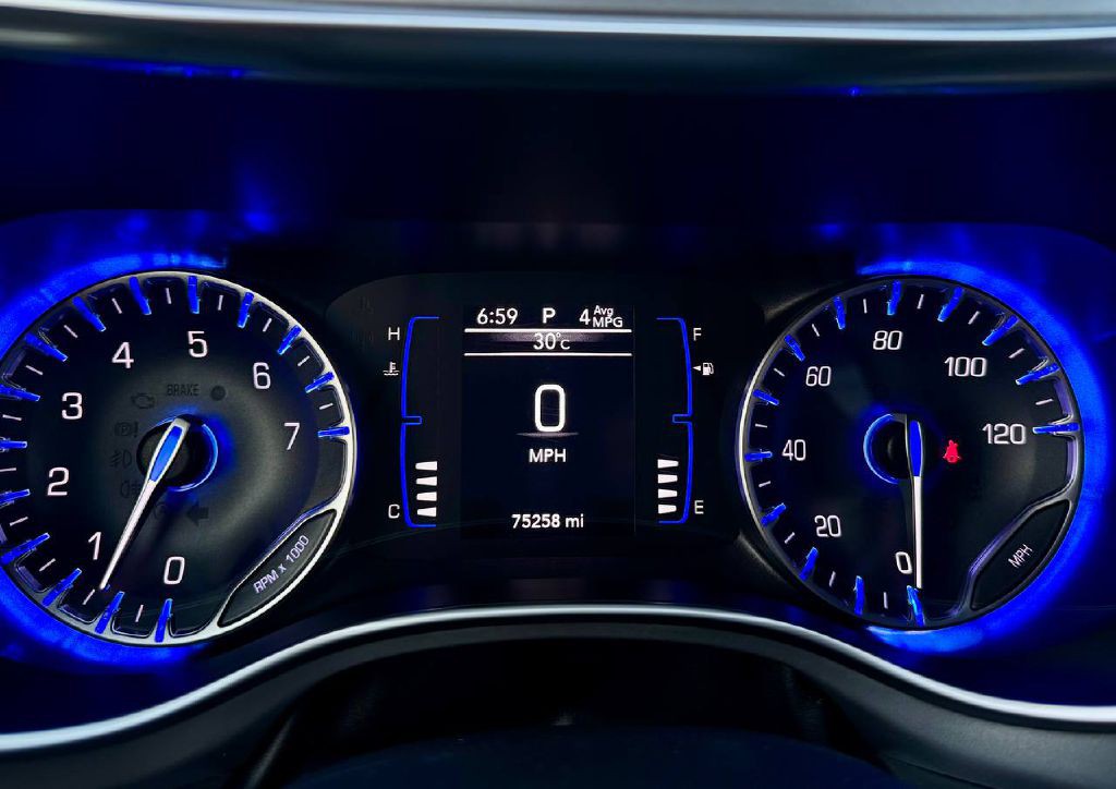 2018 Chrysler Pacifica Image 18
