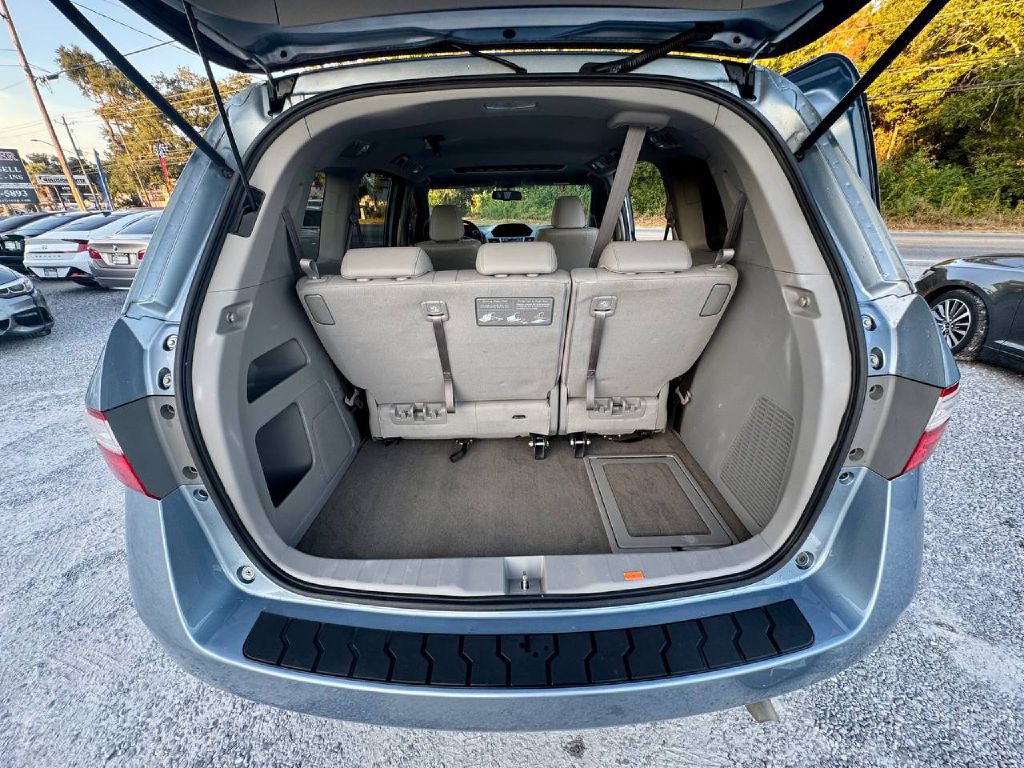 2013 Honda Odyssey Image 10