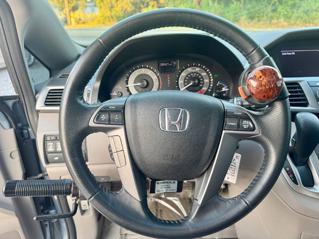 2013 Honda Odyssey Image 22