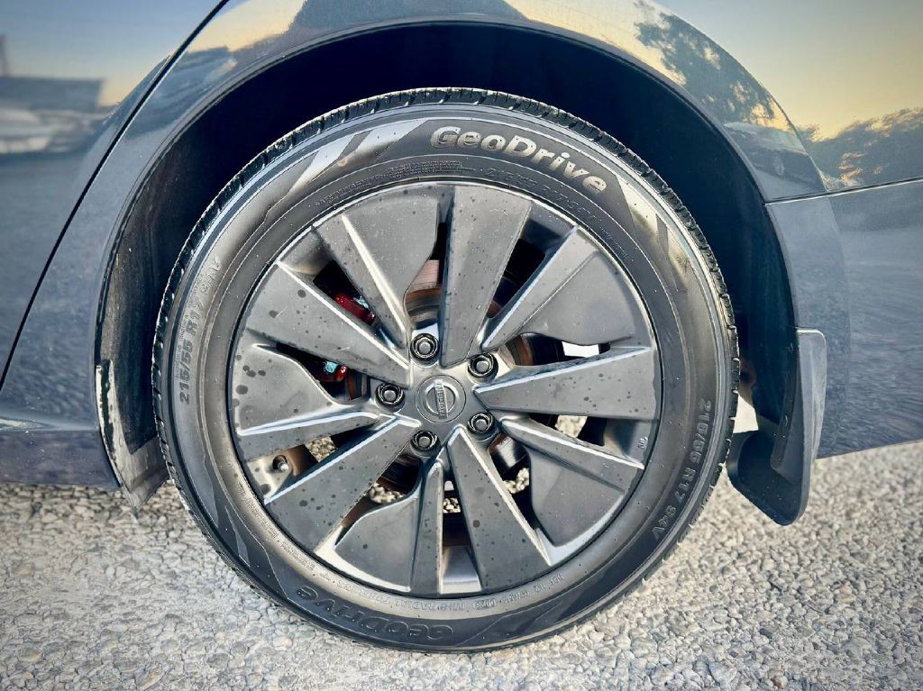 2022 Nissan Altima Image 7