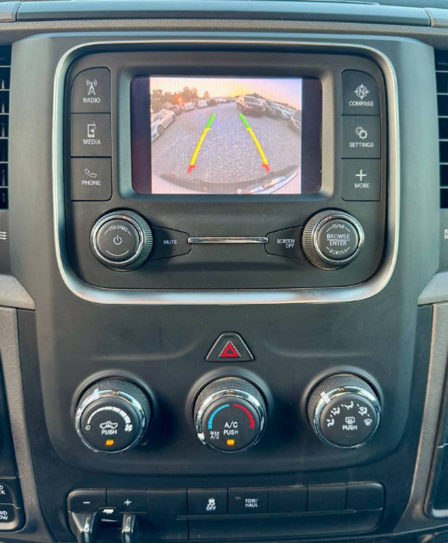 2021 RAM 1500 Image 17