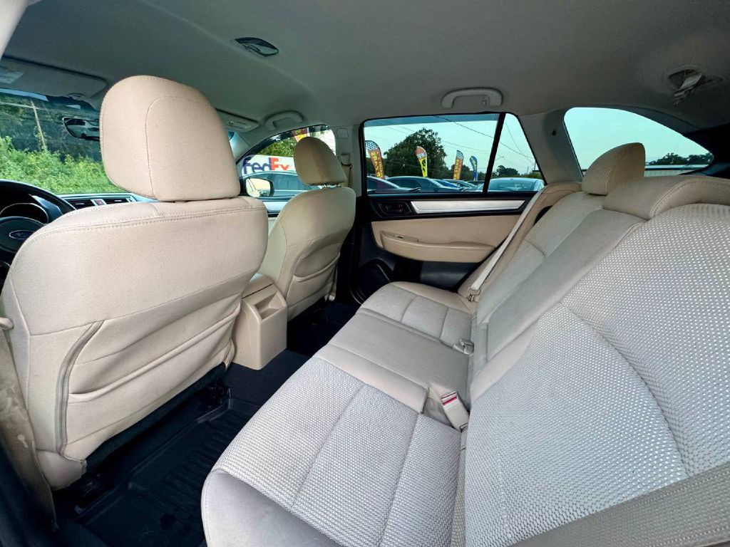 2018 Subaru Outback Image 10