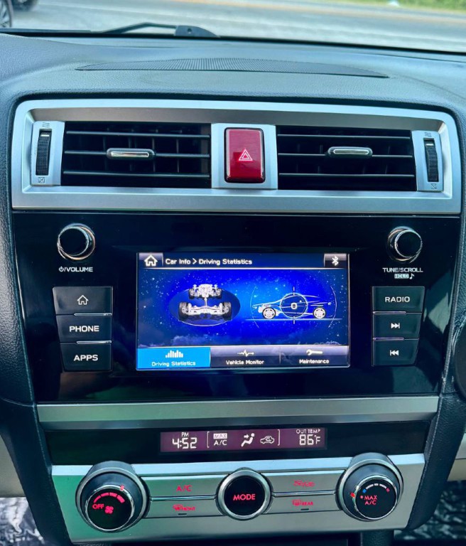 2018 Subaru Outback Image 17