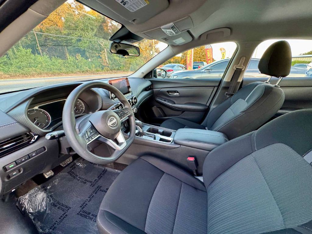 2024 Nissan Sentra Image 9
