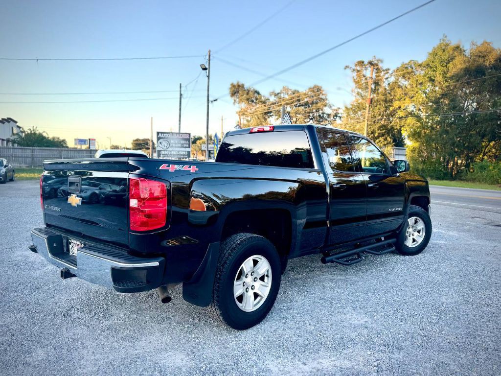2017 Chevrolet Silverado 1500 Image 4