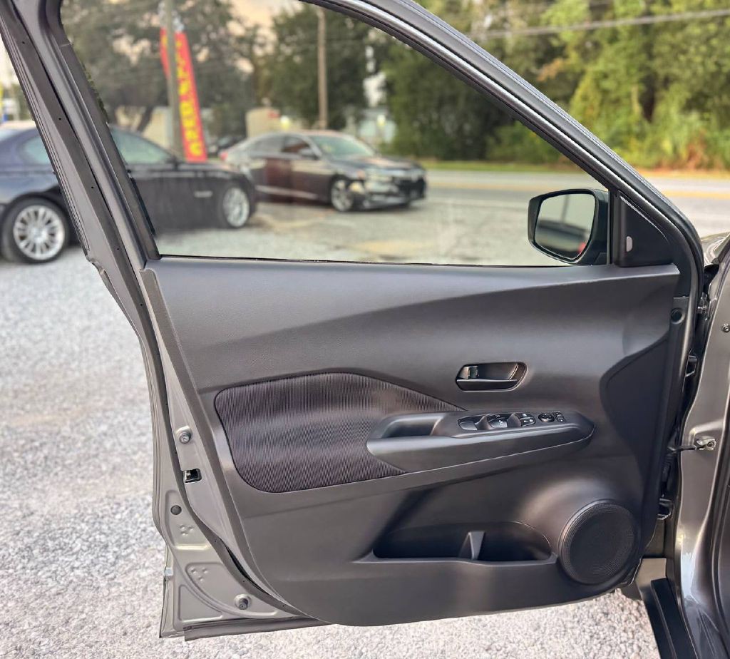 2021 Nissan Kicks Image 7