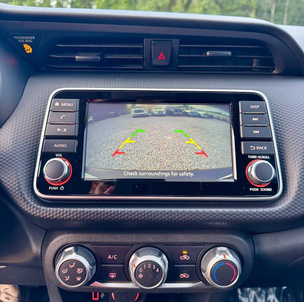 2021 Nissan Kicks Image 18