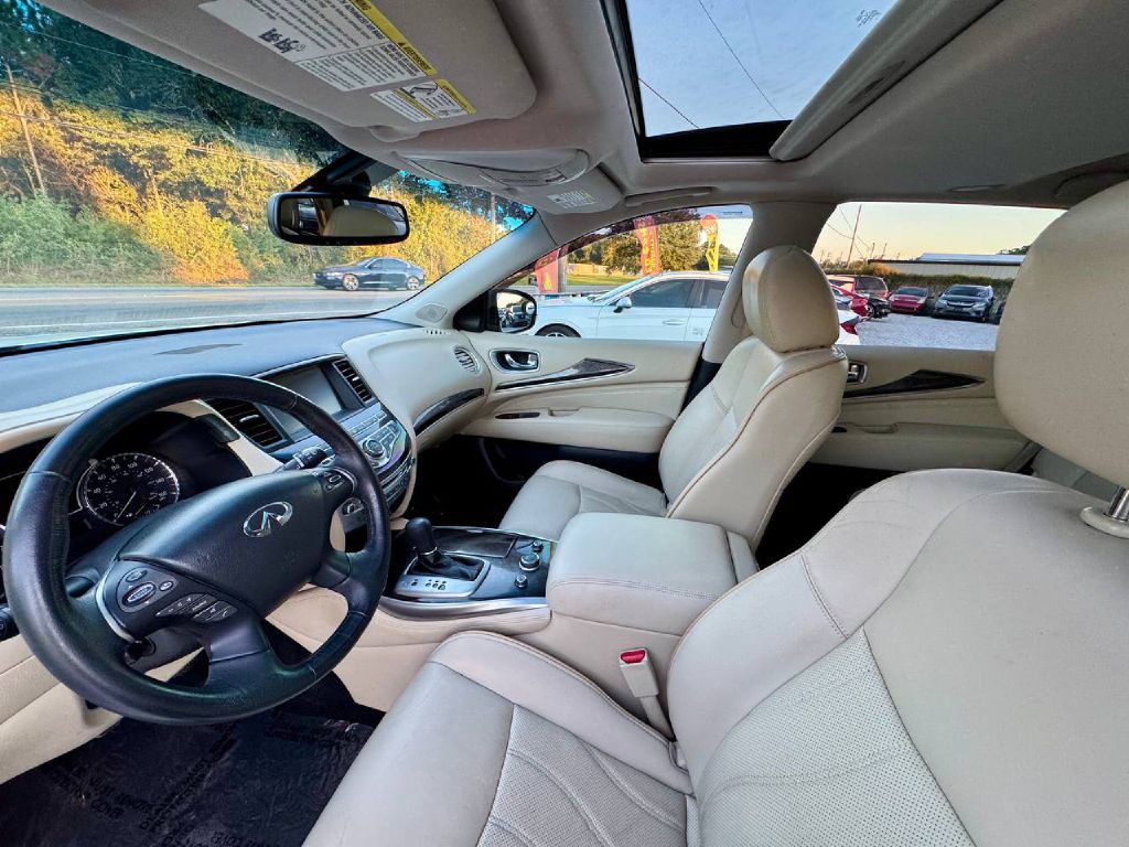 2015 INFINITI QX60 Image 9