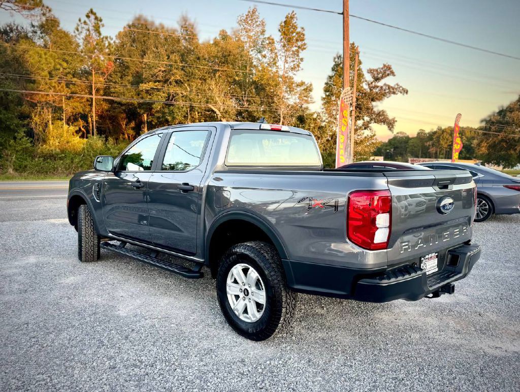 2025 Ford Ranger Image 2