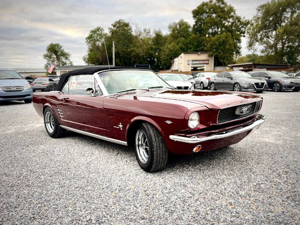 1966 Ford Mustang Image 5