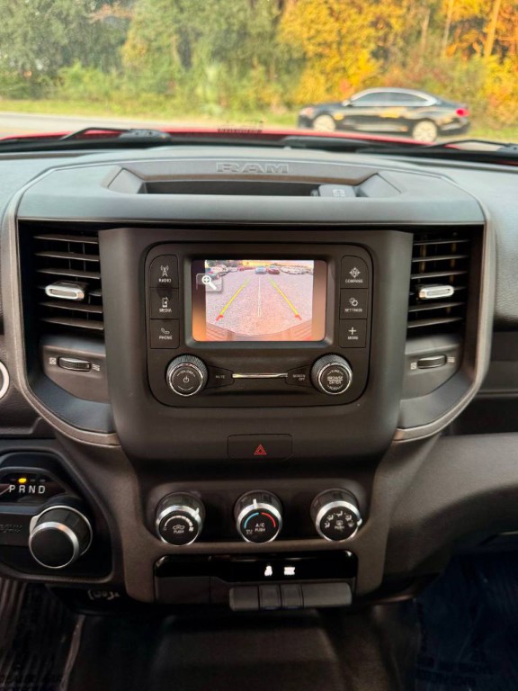 2022 RAM 2500 Image 17