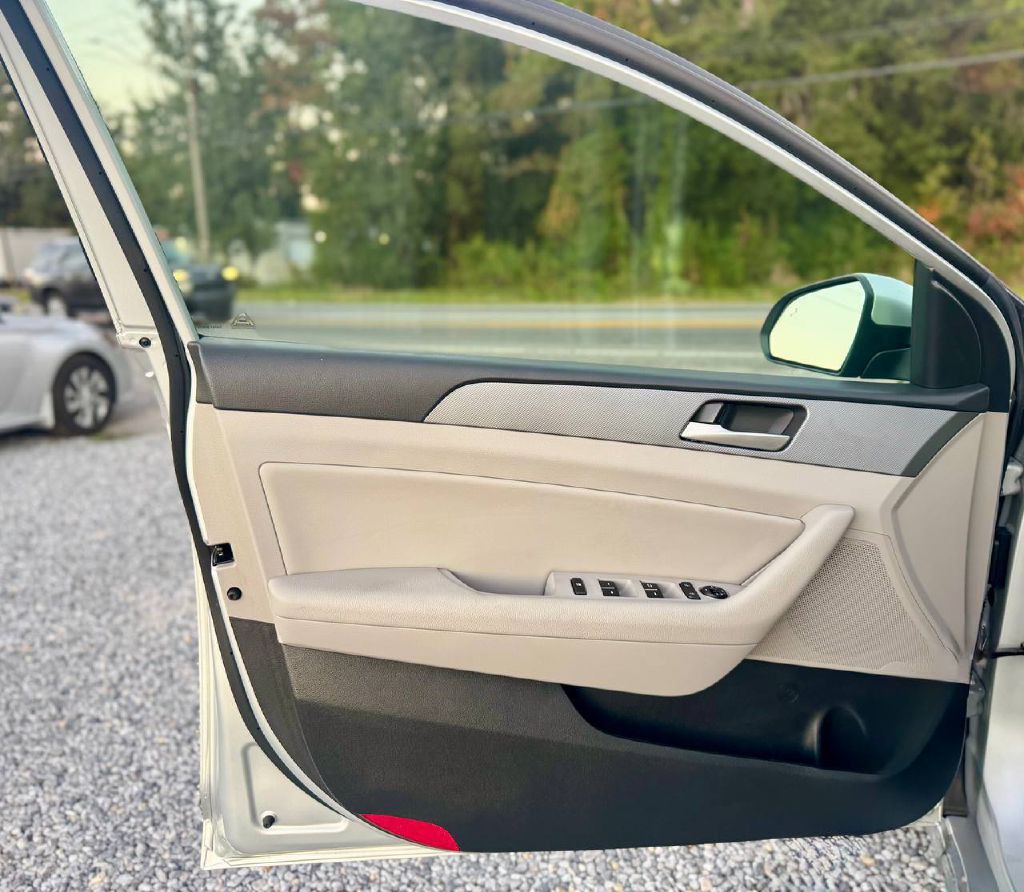 2018 Hyundai Sonata Image 8