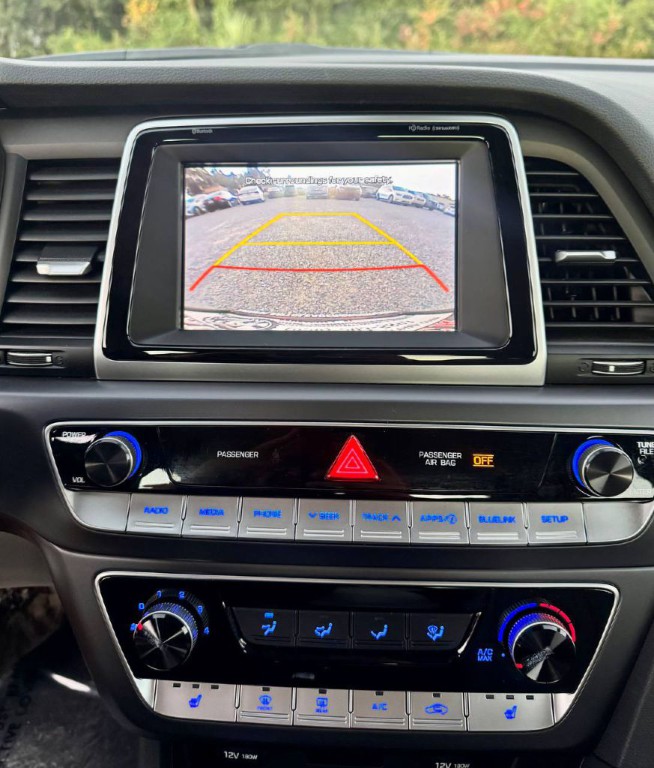 2018 Hyundai Sonata Image 18