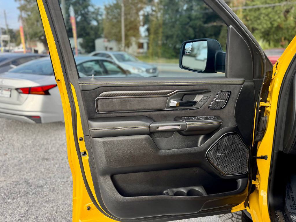 2023 RAM 1500 Image 8