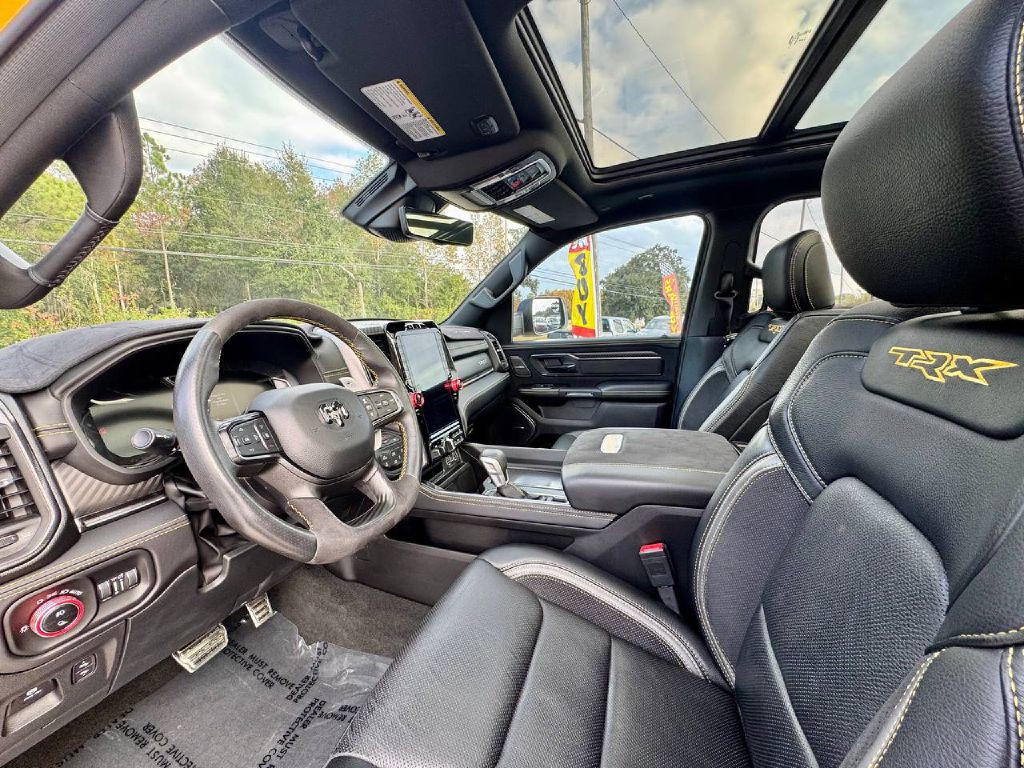 2023 RAM 1500 Image 9