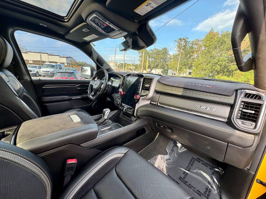 2023 RAM 1500 Image 15