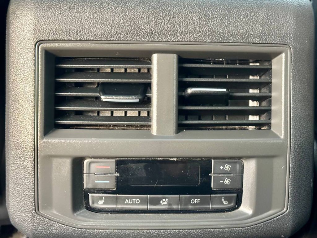 2021 Volkswagen Atlas Image 10