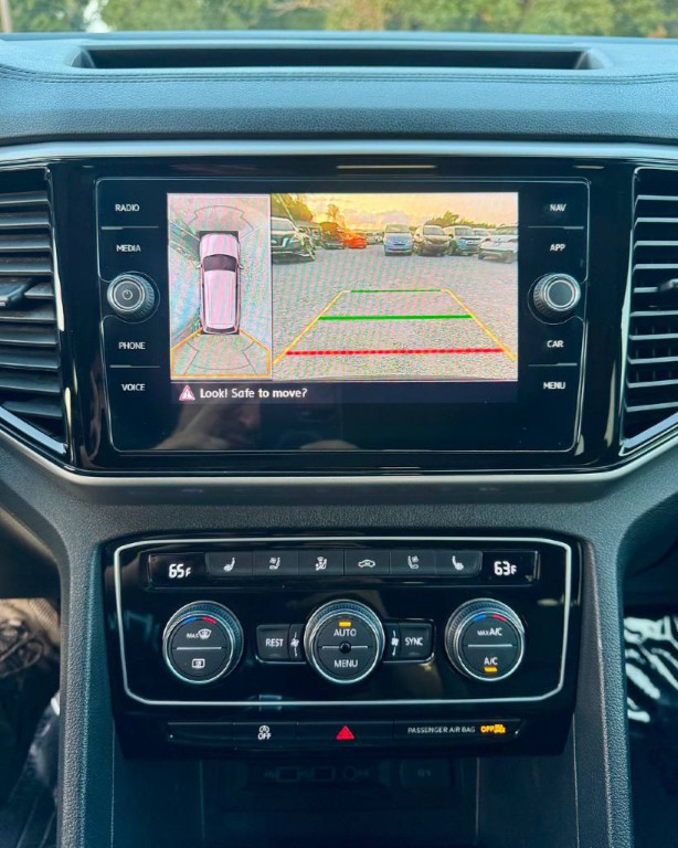 2021 Volkswagen Atlas Image 18