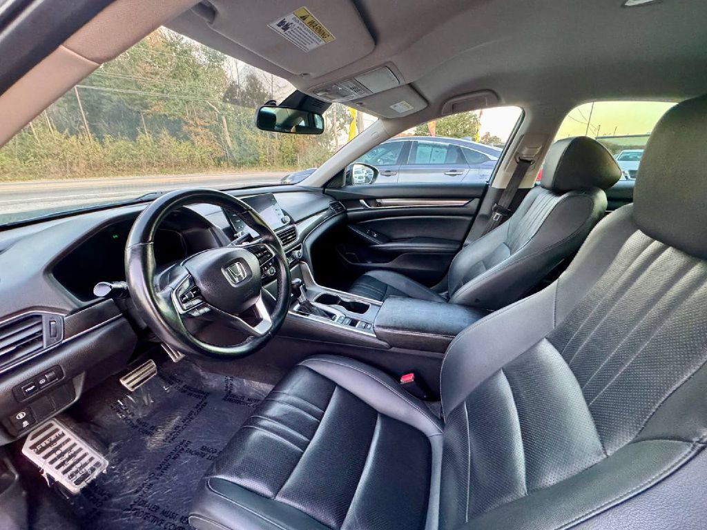 2022 Honda Accord Image 9