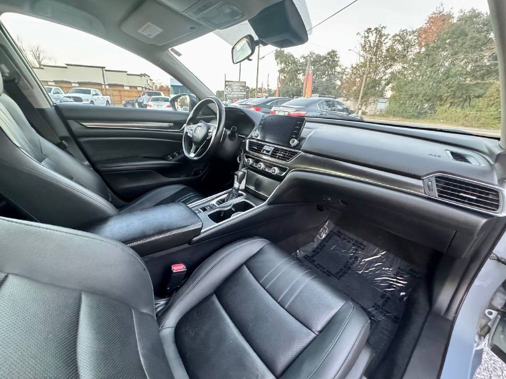 2022 Honda Accord Image 13