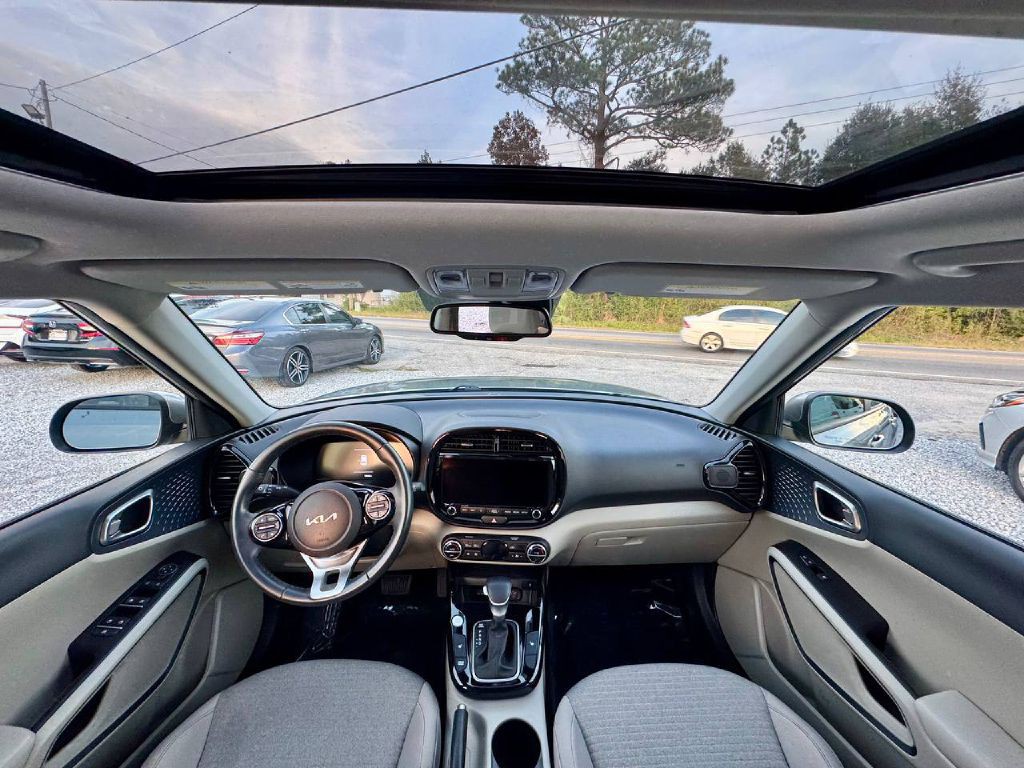 2023 Kia Soul Image 11