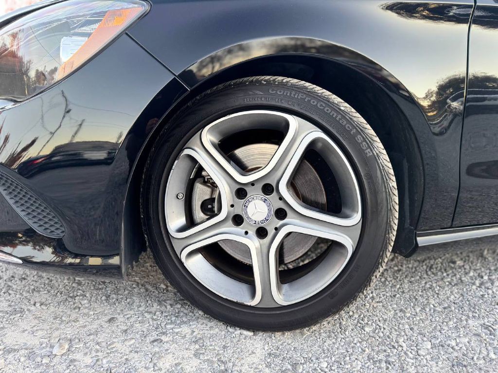 2018 Mercedes-Benz CLA-Class Image 7