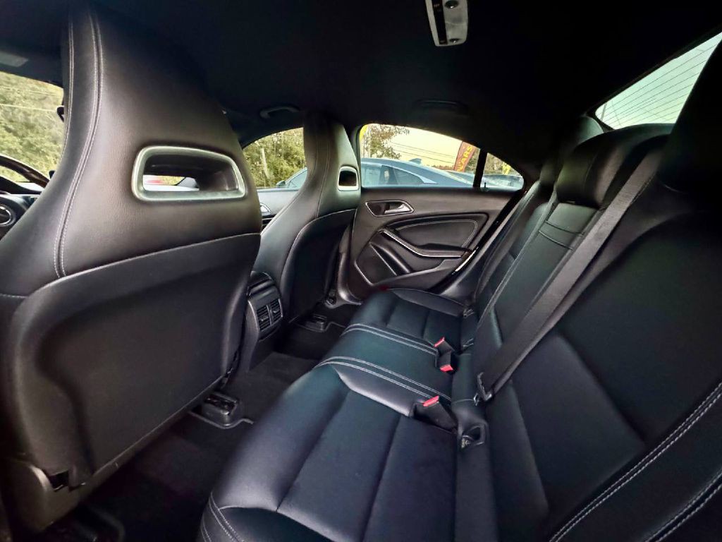 2018 Mercedes-Benz CLA-Class Image 10