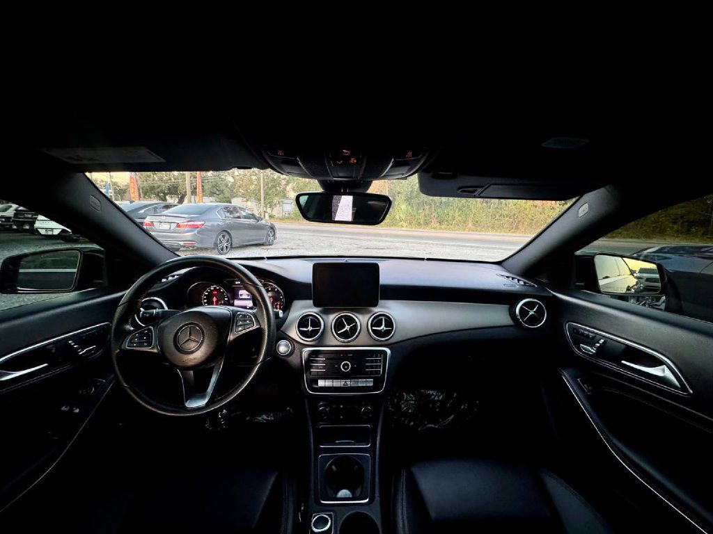 2018 Mercedes-Benz CLA-Class Image 11