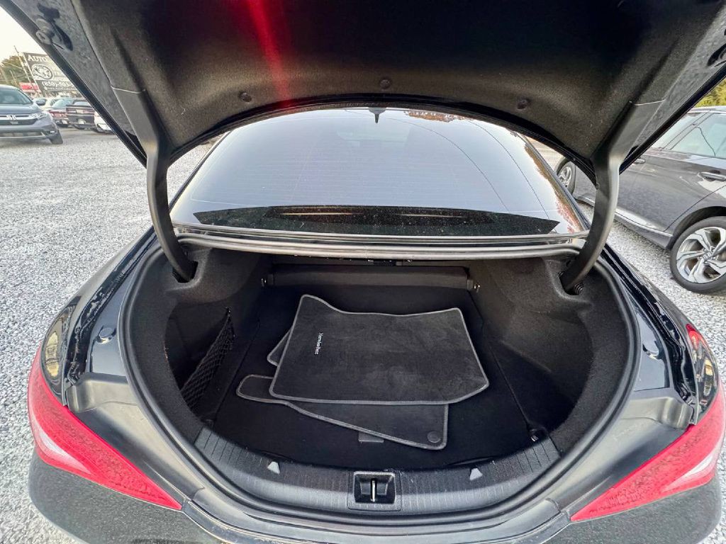 2018 Mercedes-Benz CLA-Class Image 12