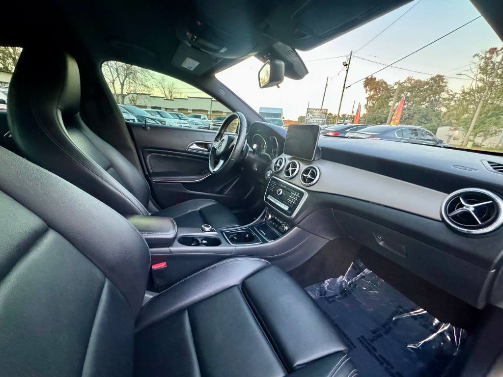 2018 Mercedes-Benz CLA-Class Image 13