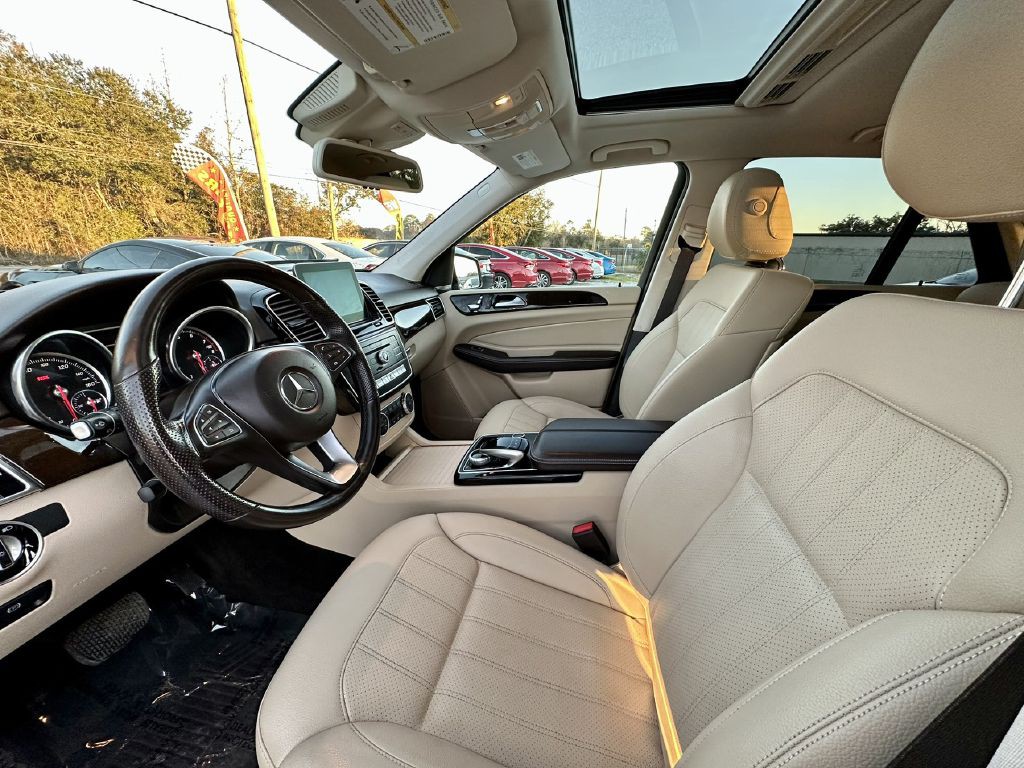 2017 Mercedes-Benz GLE-Class Image 8