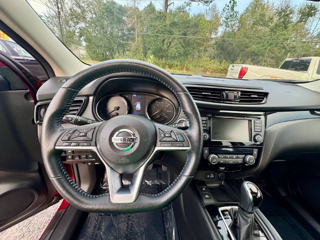 2022 Nissan Rogue Image 15