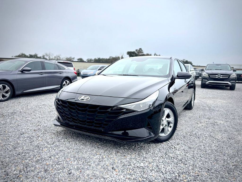 2021 Hyundai Elantra Image 1