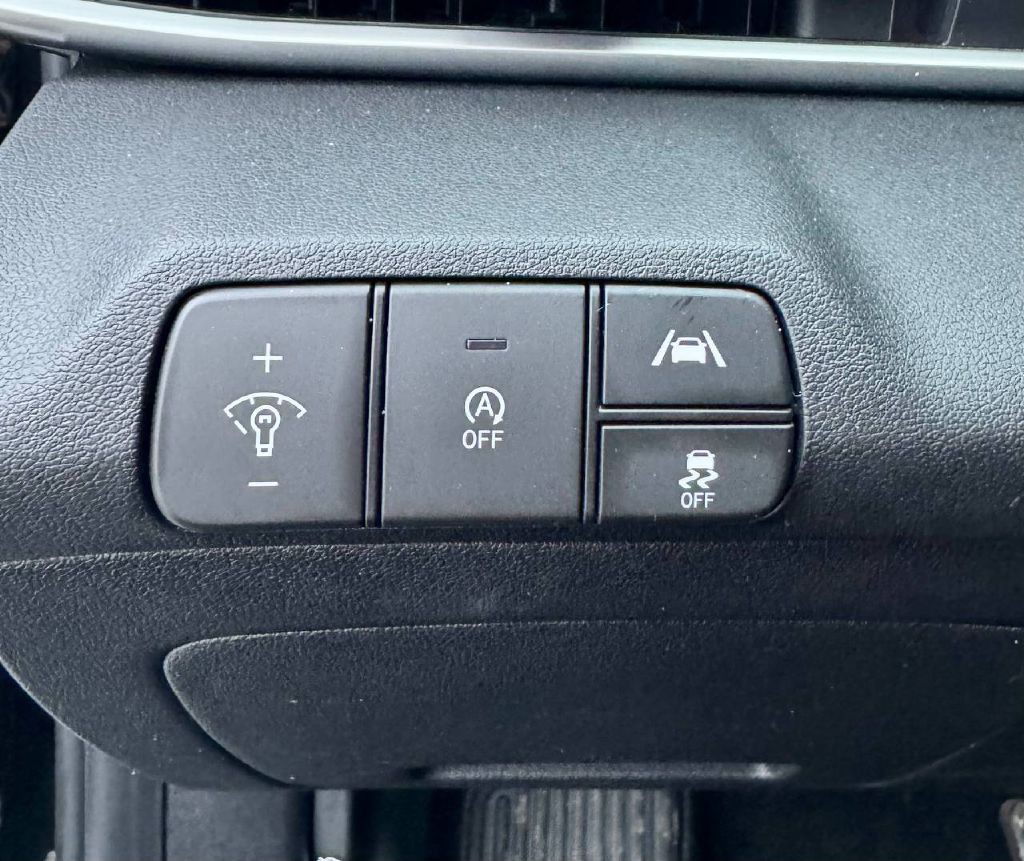 2021 Hyundai Elantra Image 15