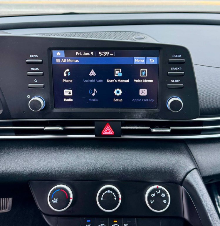 2021 Hyundai Elantra Image 16