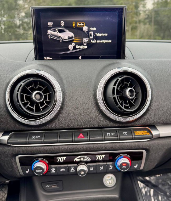 2018 Audi A3 Image 17