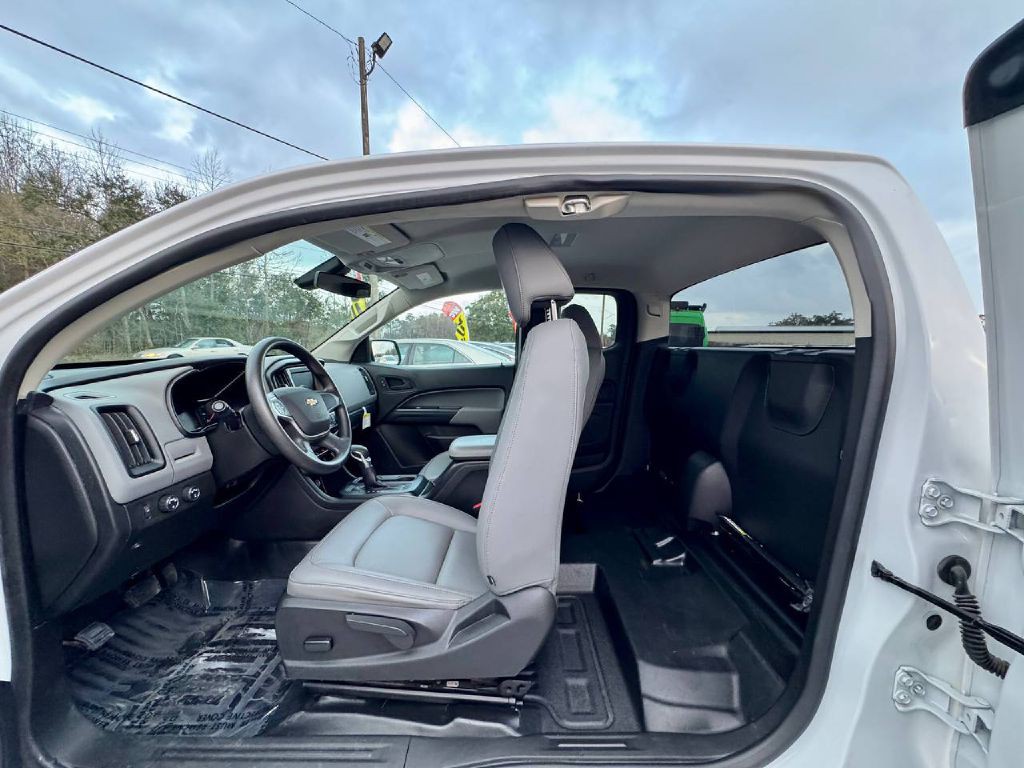 2022 Chevrolet Colorado Image 9