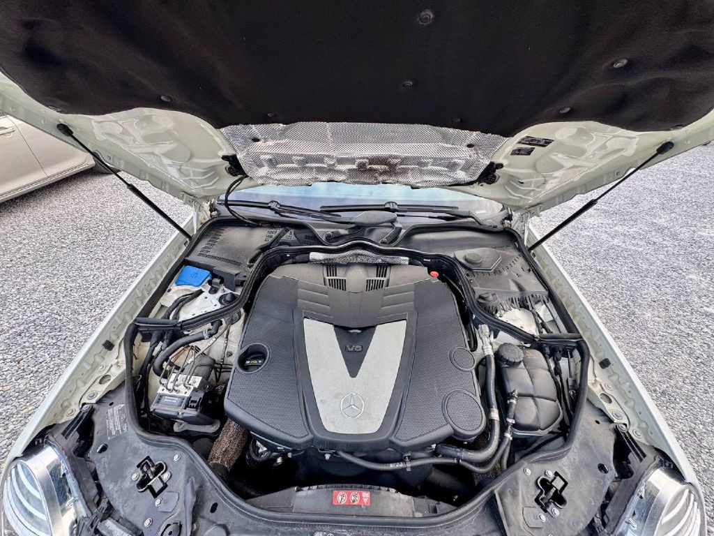 2009 Mercedes-Benz E-Class Image 13